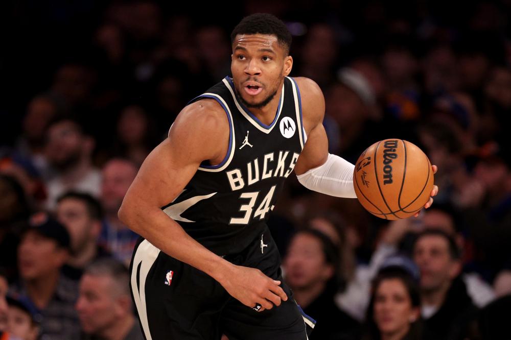 前场逼抢 前场逼抢