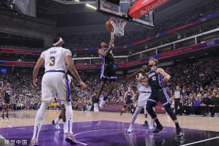 在比赛中 在比赛中